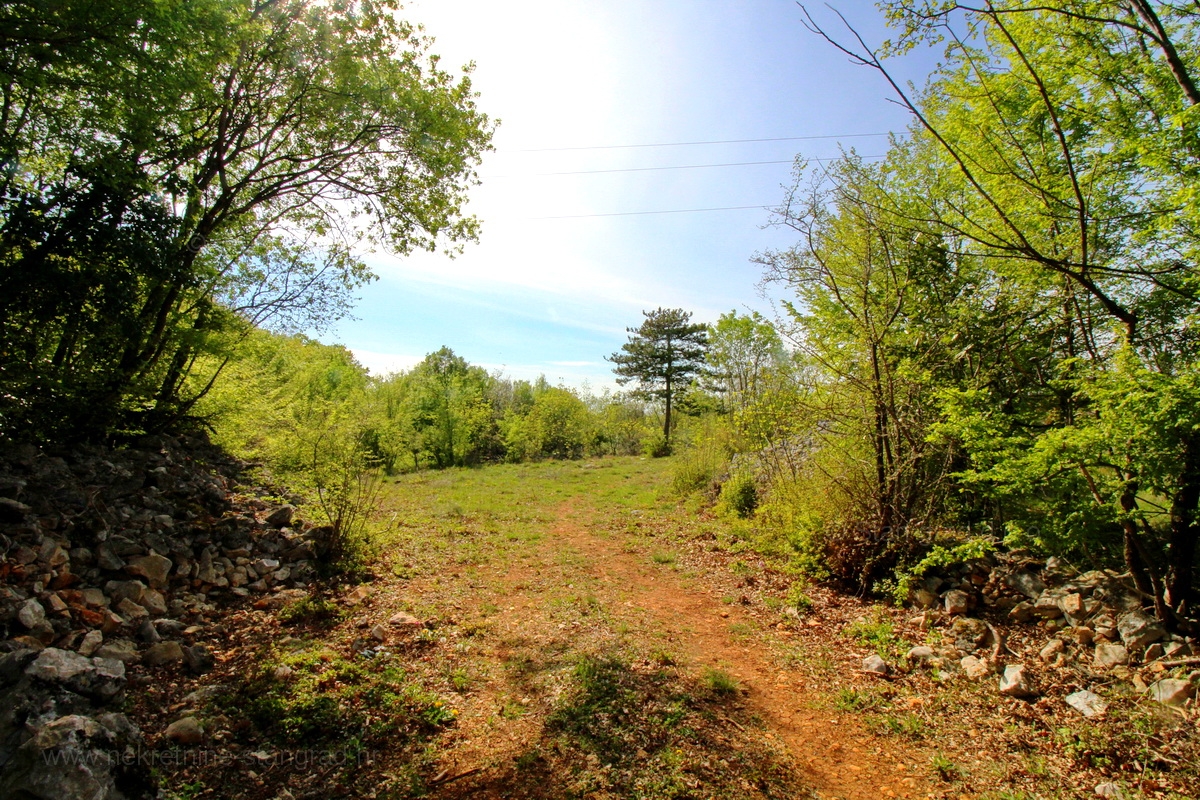 plot in Dobrinj, Croatia – 102522