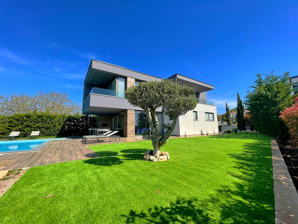 4 bedroom villa in Krk, Croatia – 102460