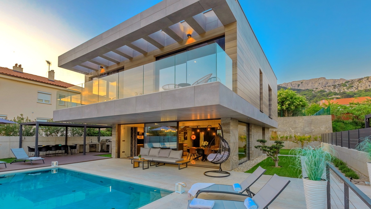 4 bedroom villa in Baška, Croatia – 102445