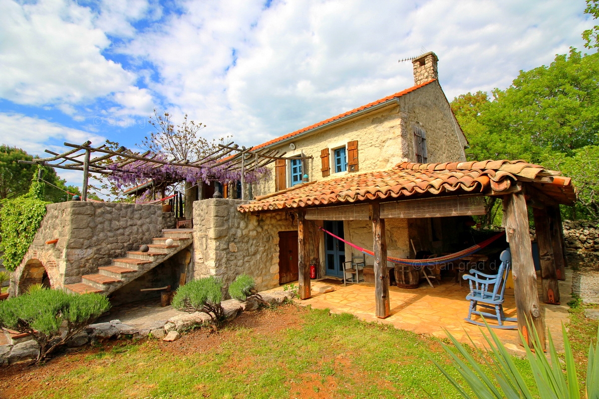 3 bedroom villa in Dobrinj, Croatia – 102350