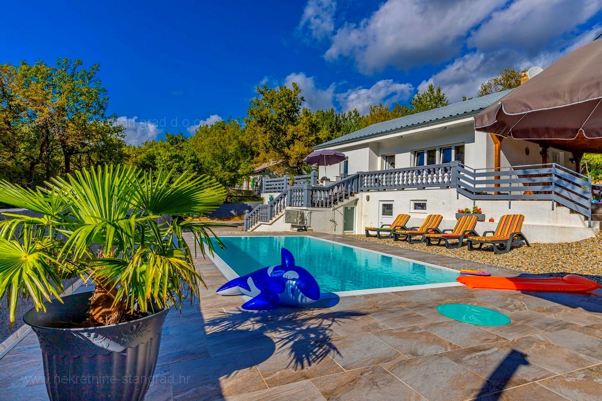 4 bedroom villa in Crikvenica, Croatia – 102302