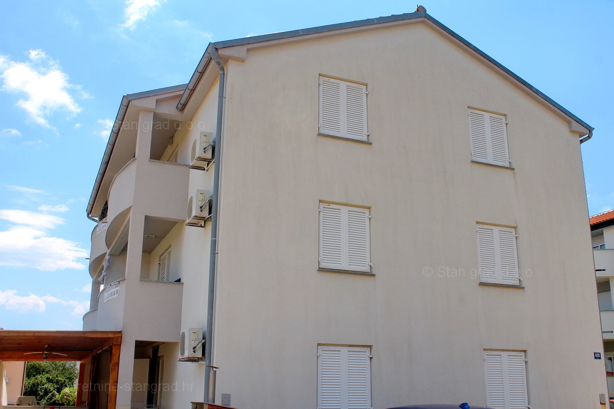 2 bedroom apartment in Dobrinj, Croatia – 101371