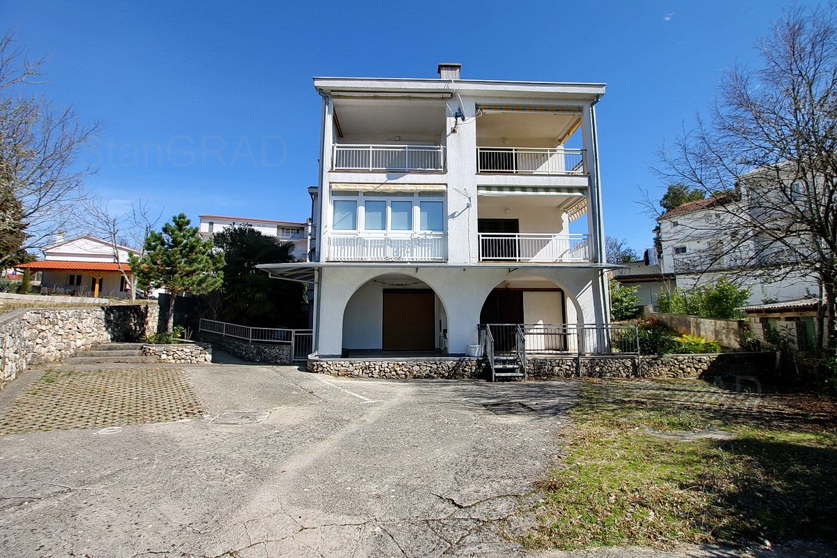 1 bedroom apartment in Malinska-Dubašnica, Croatia – 100483