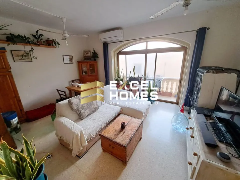 3 bedroom Apartment in Xlendi, Malta – 62609