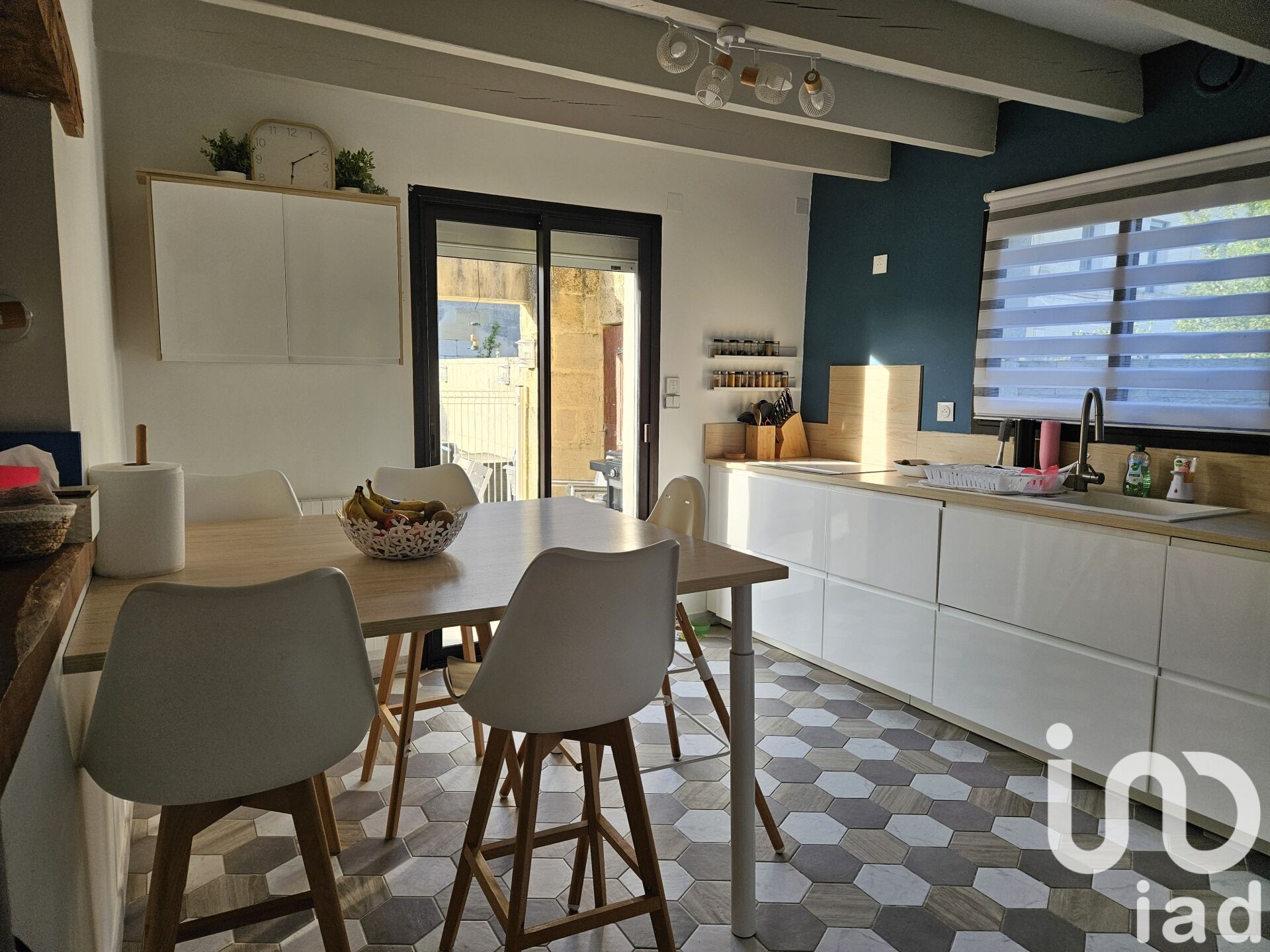 4 bedroom Maison in Abzac, FR – 1743978