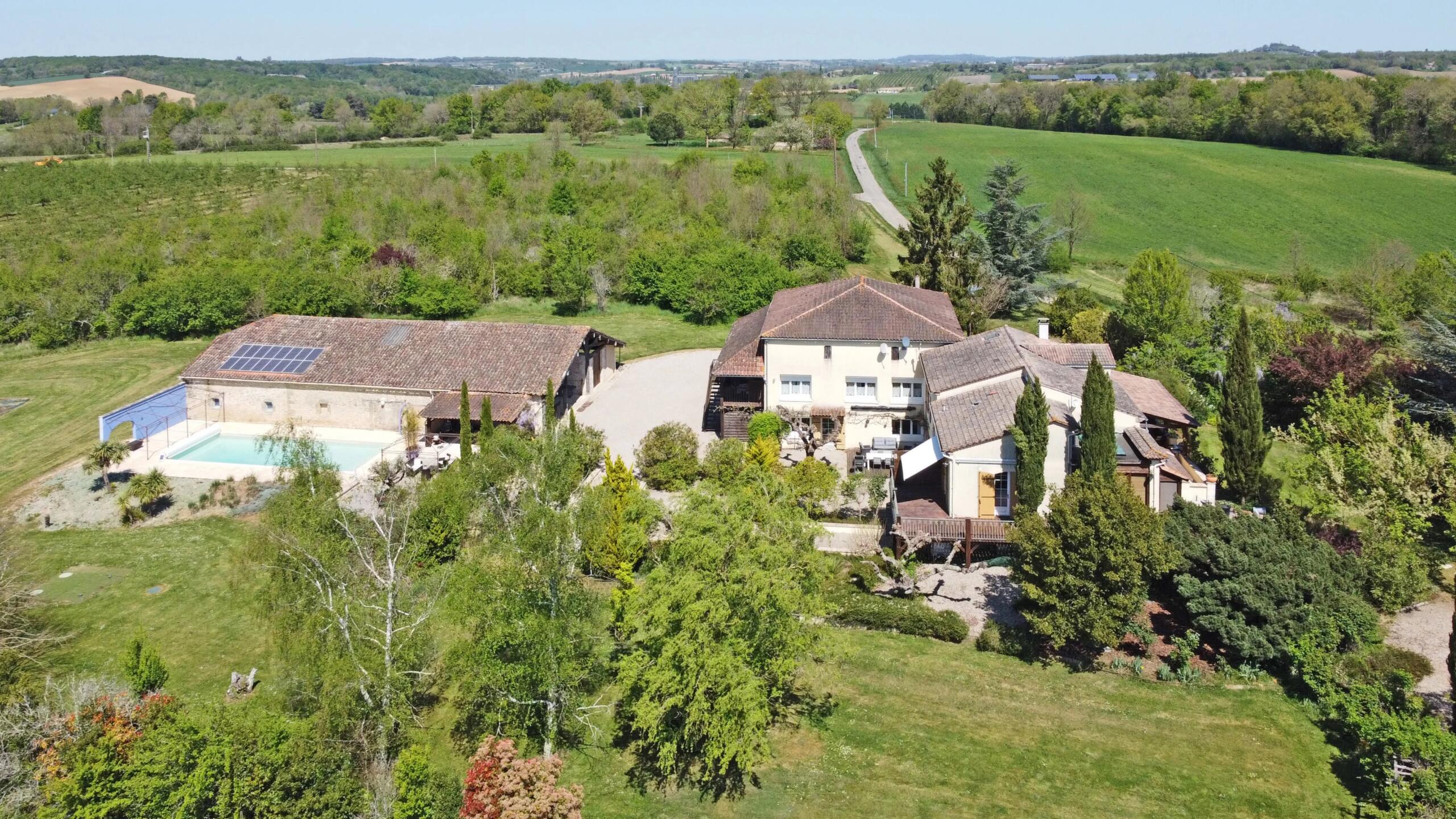 Charming Multi-Dwelling Estate in Southwest France, Aquitaine – France – BVI69333