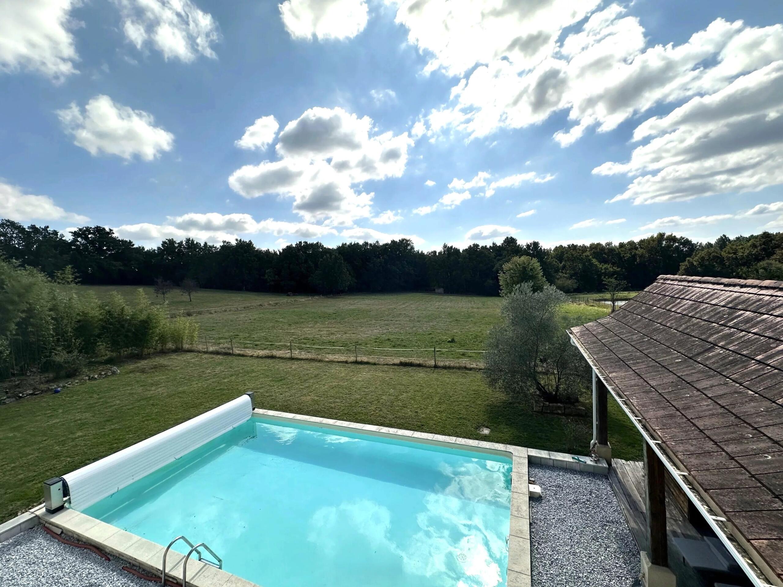 Recently-built 5-7 bedroom house with guest annexe, barn and pasture, Aquitaine – France – BVI77146