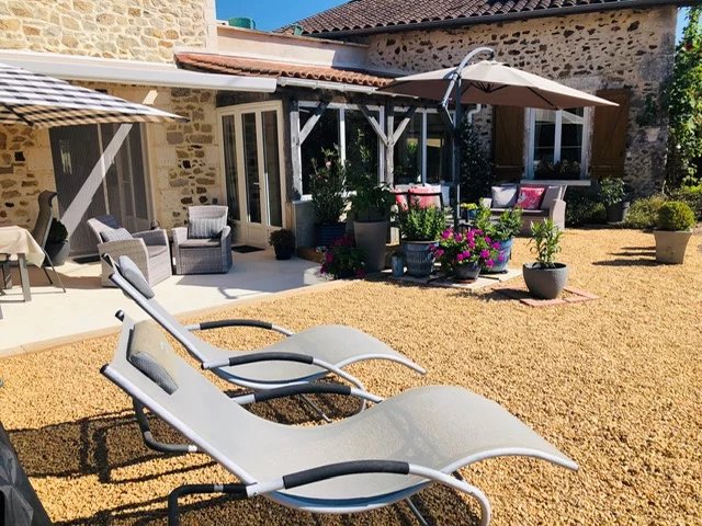 Renovated 4-bed house in a lovely edge of village location, Aquitaine – France – BVI76035