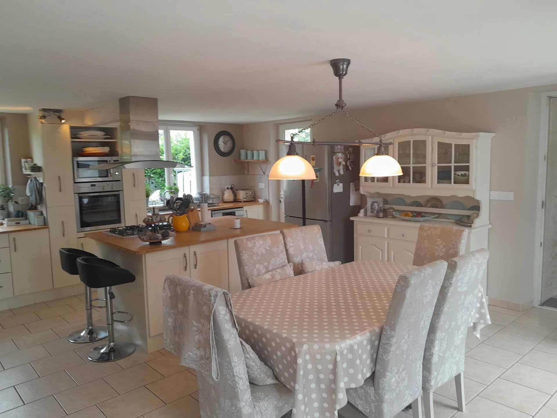 Renovated 4-bed house in a lovely edge of village location, Aquitaine – France – BVI76035