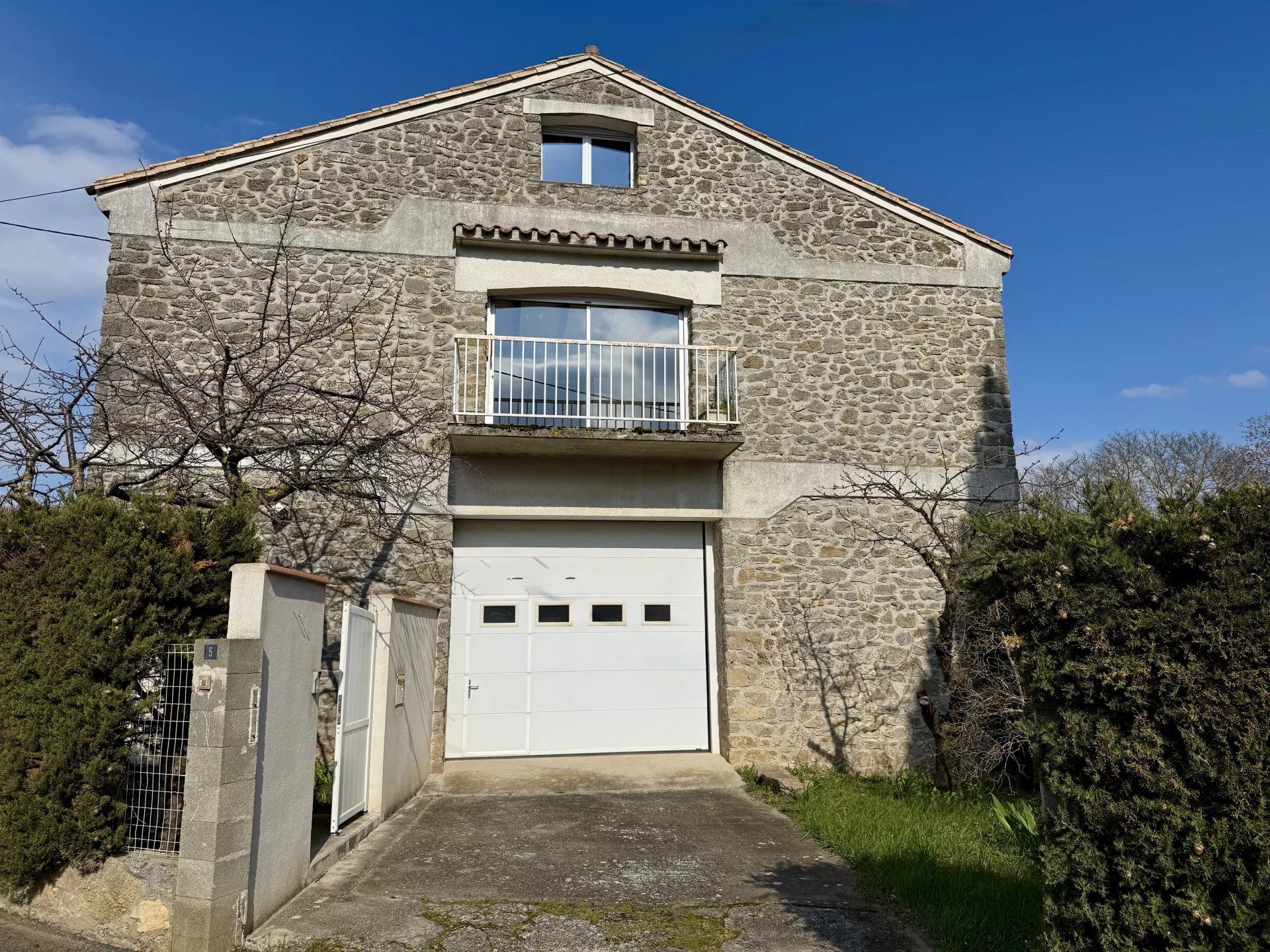 Two stone characterful properties with pool in a picturesque rural setting, Languedoc-Roussillon – France – BVI78511