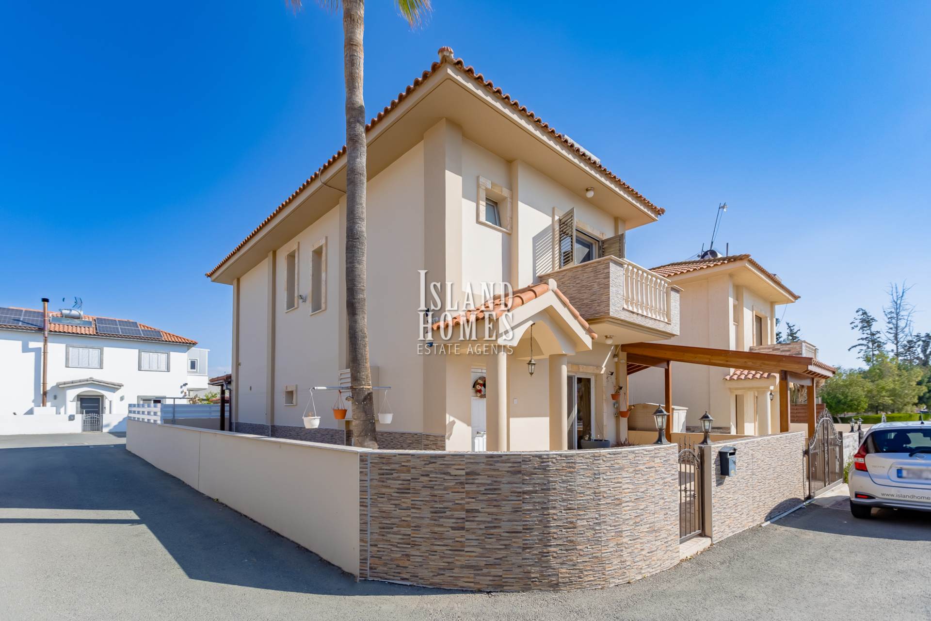 3 bedroom Detached in Vrysoulles, Famagusta, Cyprus – EcV102