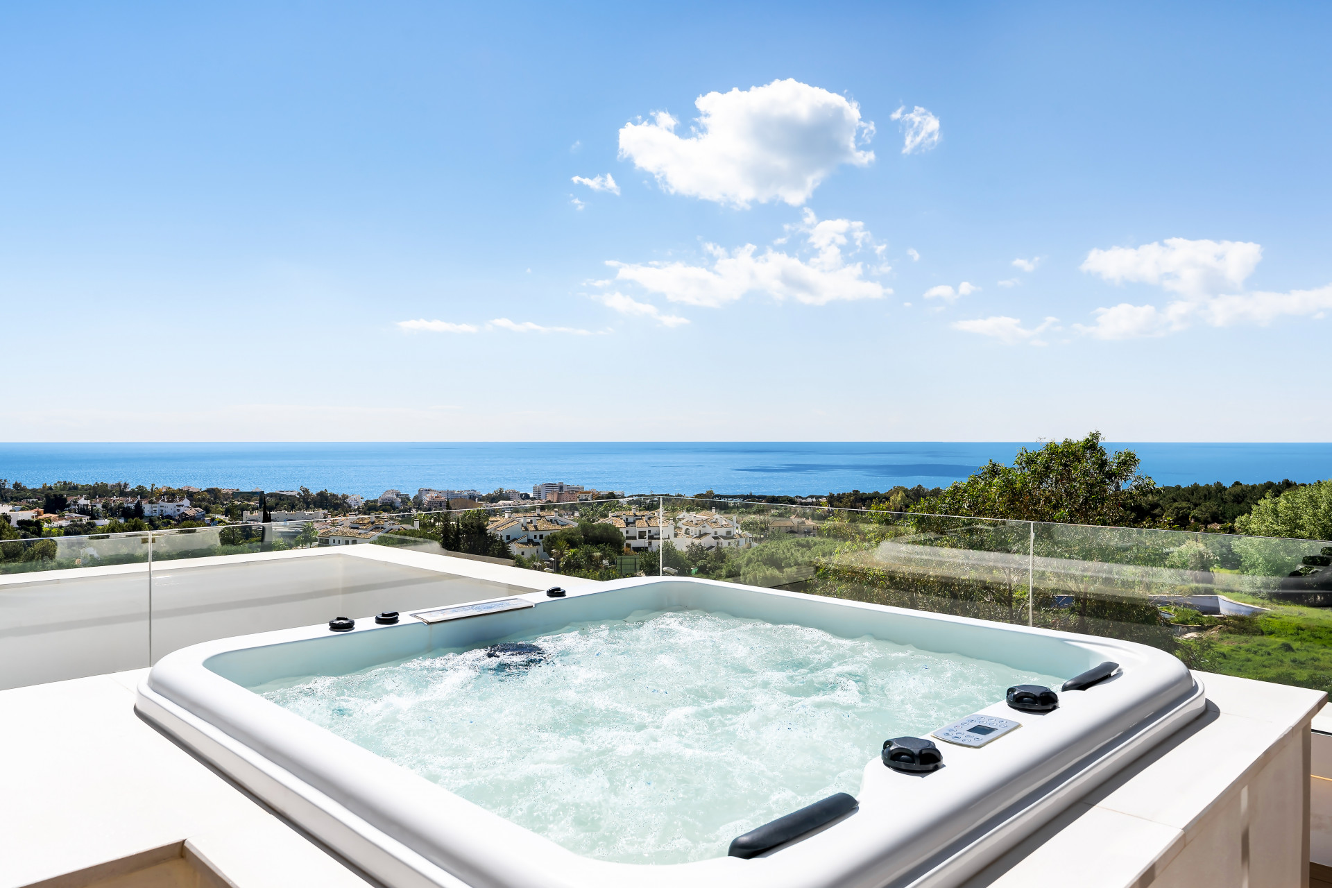 4 bedroom Villa in Marbella, Malaga, Spain – 428-04297D