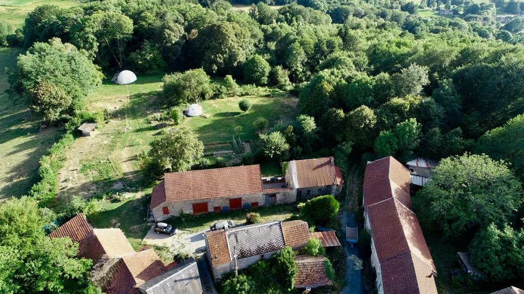 Farmhouse with potential Glamping, Limousin – France – BVI80054