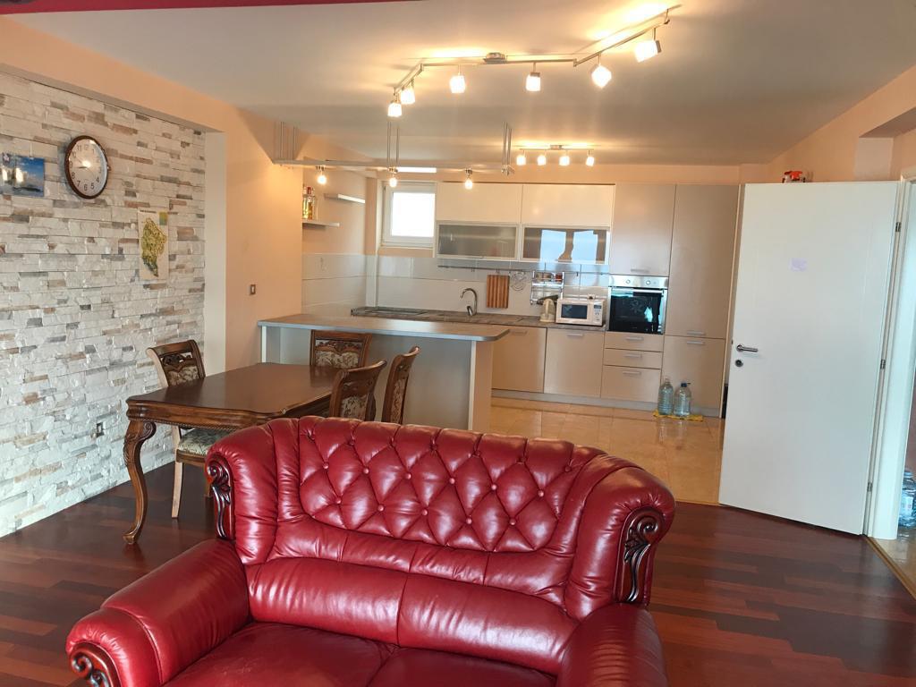 3 bedroom Apartment in Petrovac, Montenegro – CMM52772