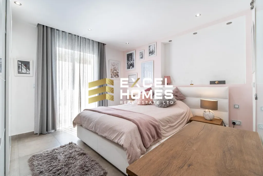 3 bedroom Penthouse in St Pauls Bay, Malta – 62701