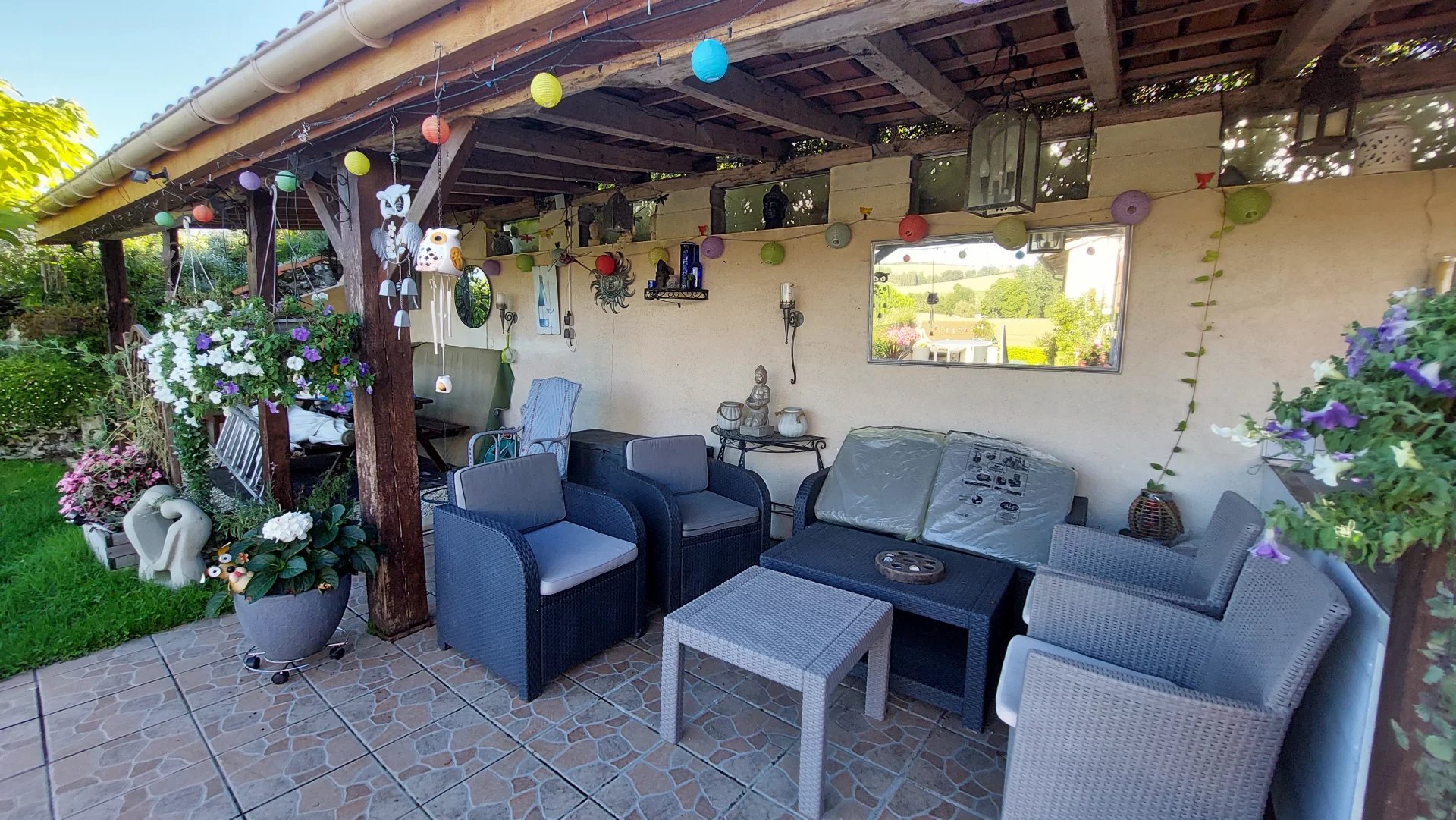 Lovely rural property with far-reaching views, Aquitaine – France – BVI79516