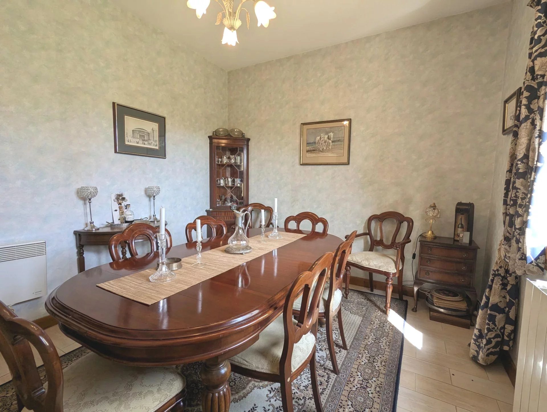 Charming Detached 4-Bedroom Home with 1-Bedroom Apartment and Stunning Valley Views – Near Cénac, Aquitaine – France – BVI74228