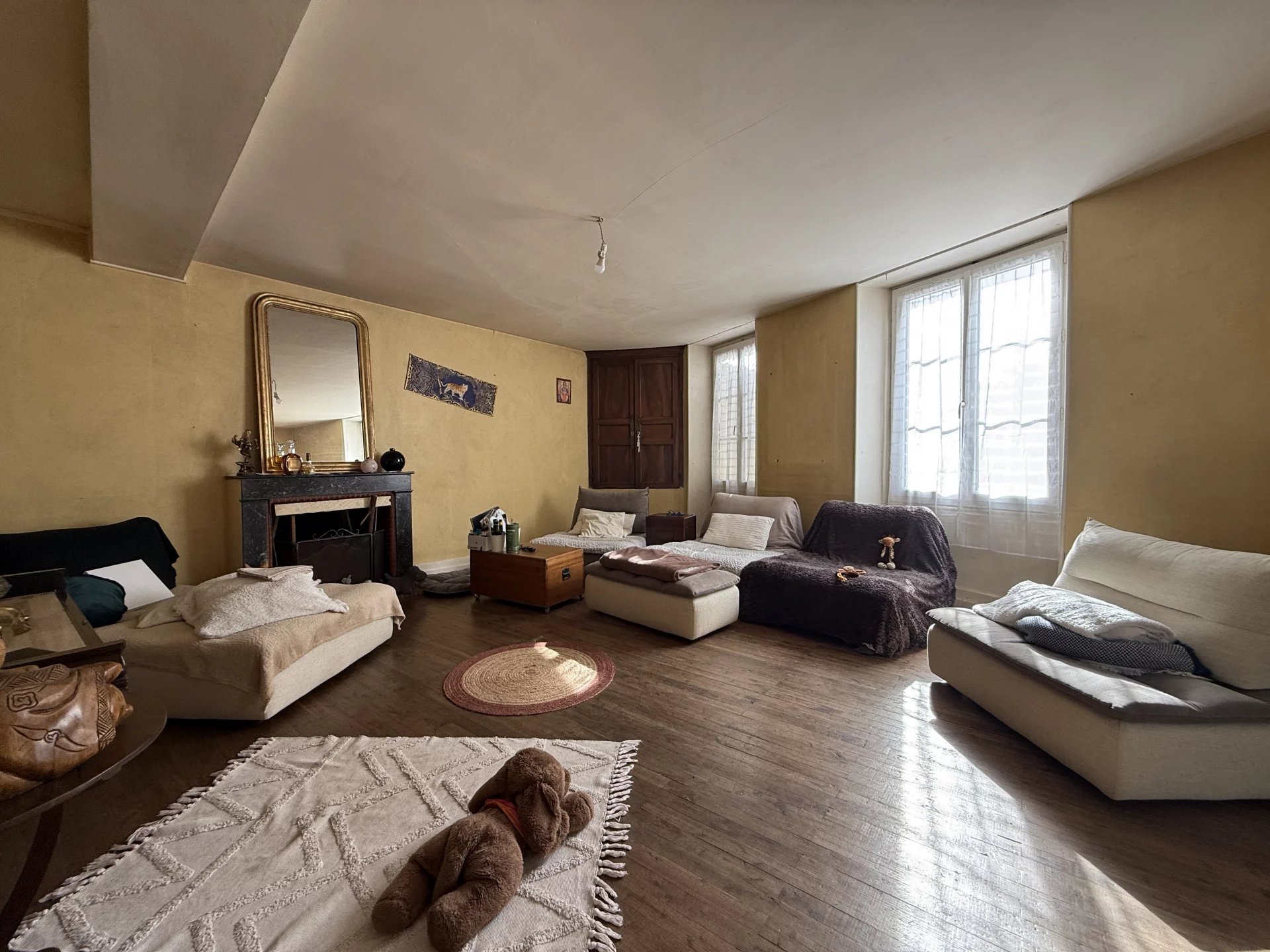 Spacious stone property of 4 bedroom, in heart of small village close to Ruffec, Poitou-Charentes – France – BVI80639