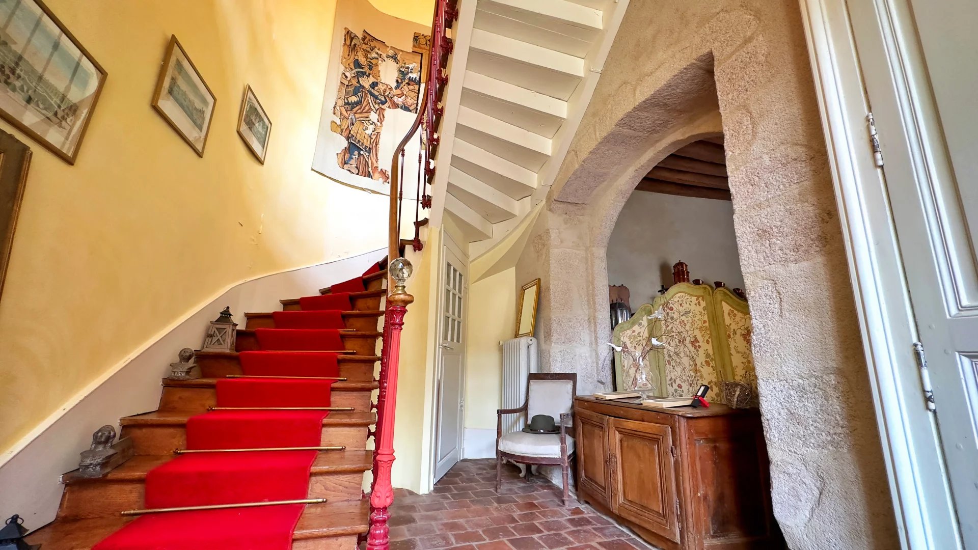 Historical home in the peaceful heart of a popular town, Limousin – France – BVI73449