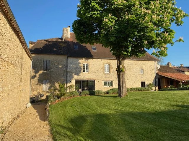 Beautiful Manor house with second house to renovate, Aquitaine – France – BVI77406