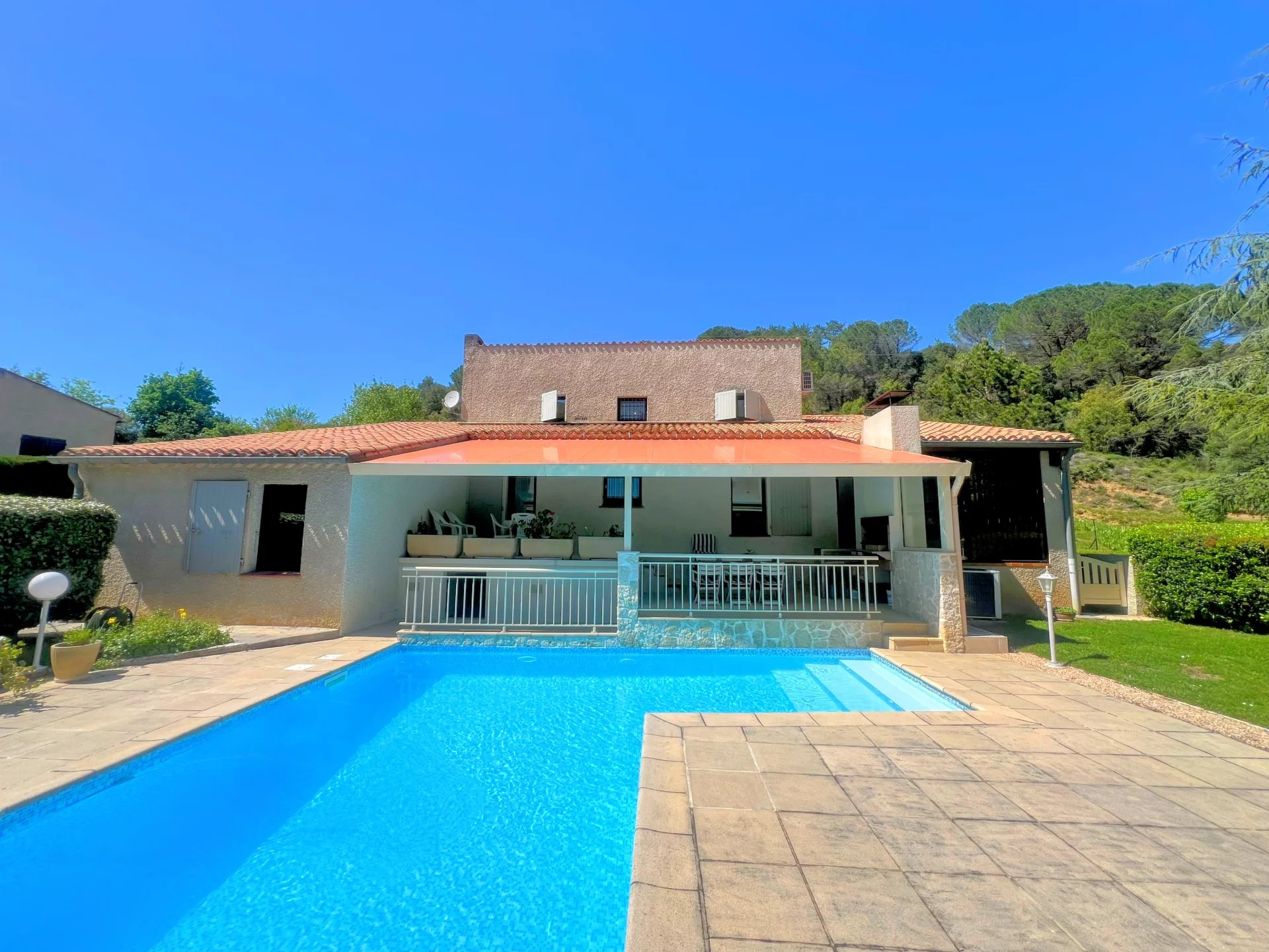 Architect-Designed Home with Breathtaking Views, Pool and Income Potential Near Limoux, Languedoc-Roussillon – France – BVI80712