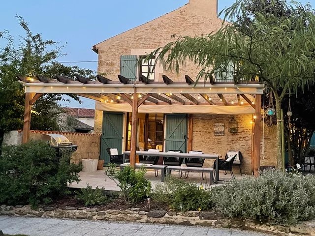 Charm, Space and Tranquility – Beautifully Renovated Stone Property with Pool and Outbuildings, Pays de la Loire – France – BVI80652