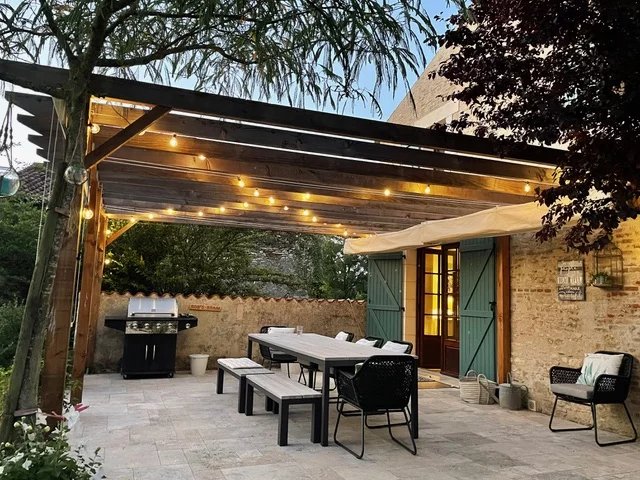 Charm, Space and Tranquility – Beautifully Renovated Stone Property with Pool and Outbuildings, Pays de la Loire – France – BVI80652