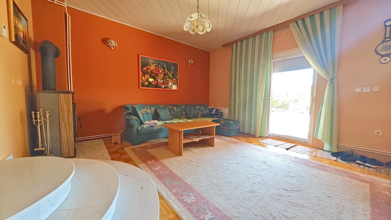 4 bedroom villa in Malinska-Dubašnica, Croatia – 103357
