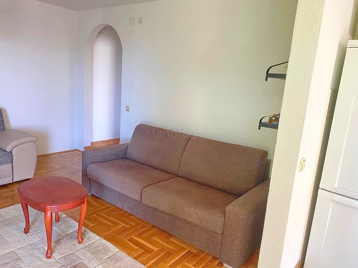 2 bedroom apartment in Malinska-Dubašnica, Croatia – 103356