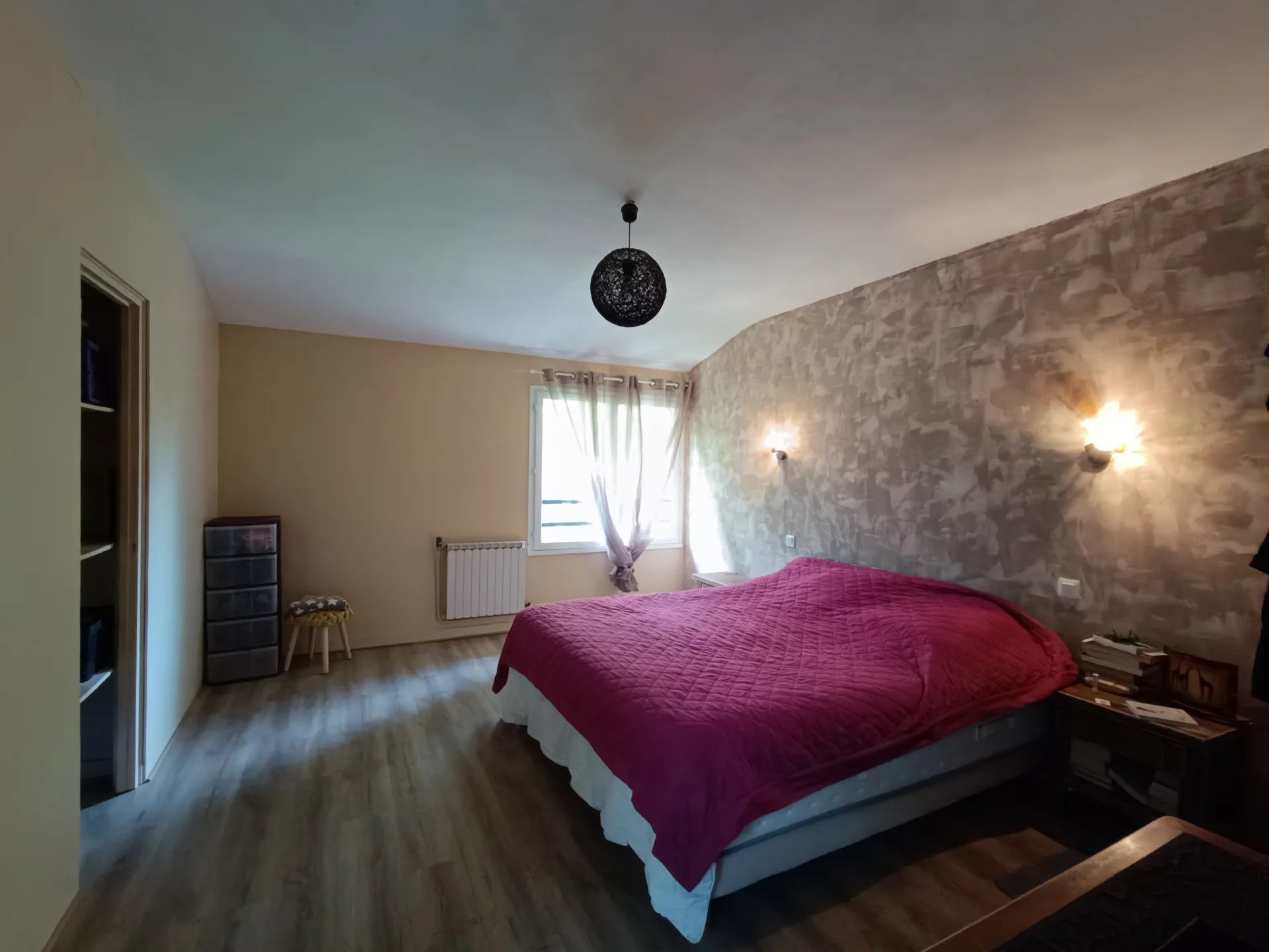 Just 15 minutes from Niort!, Poitou-Charentes – France – BVI80299