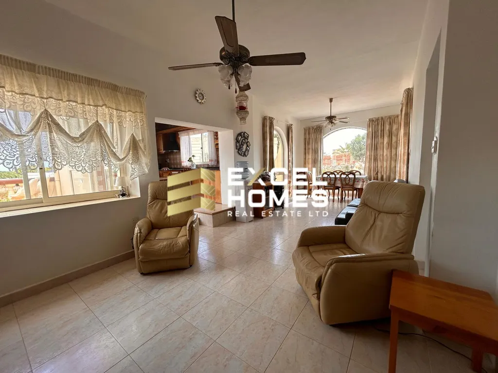 3 bedroom Bungalow in Mellieha, Malta – 62354