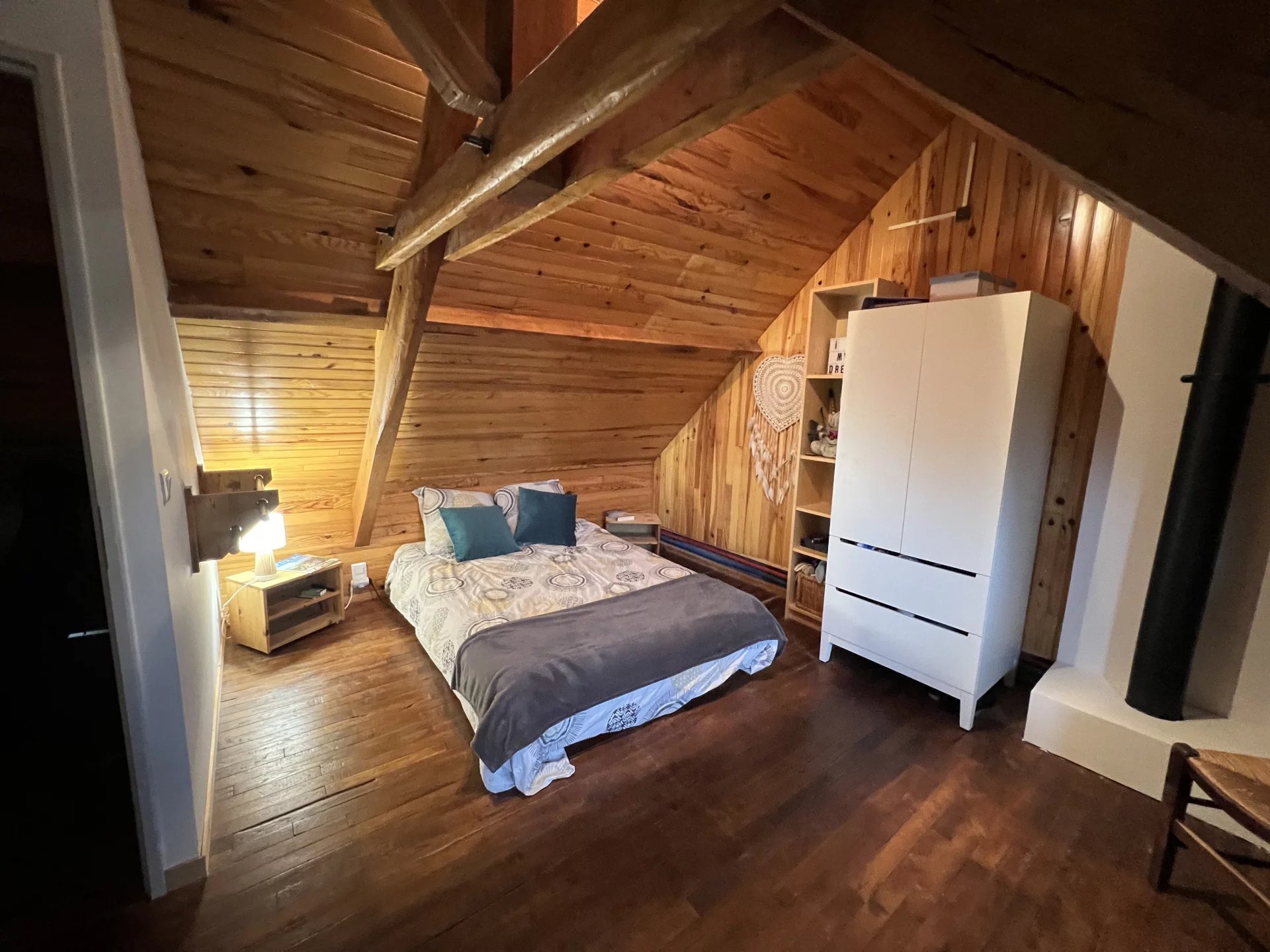 Charming, 4 bedroomed property with outbuildings and land in quiet village, Midi-Pyrénées – France – BVI78189