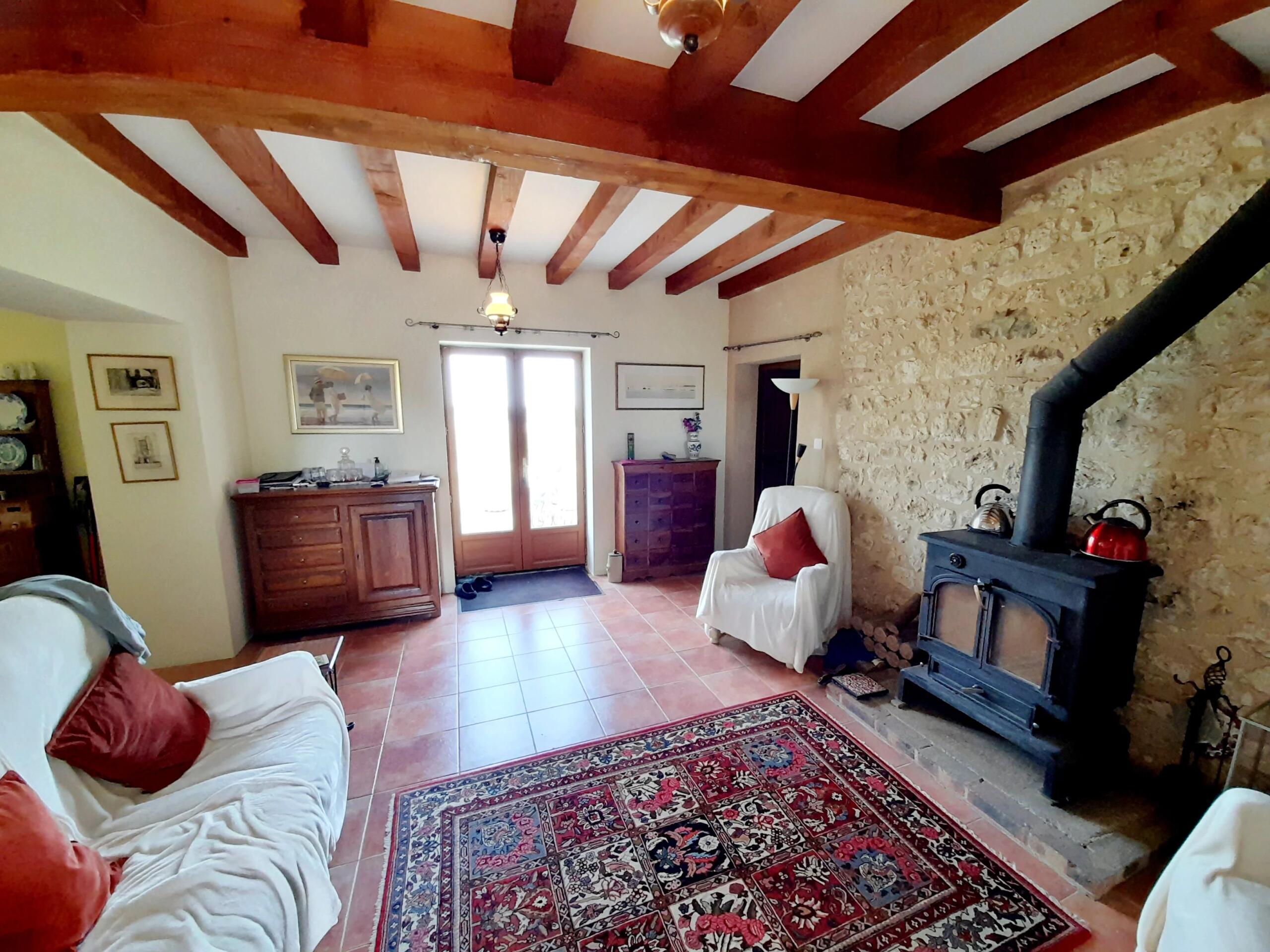 Charming Périgordian Home with Barn, Garage  and Stunning Countryside Views, Aquitaine – France – BVI80164