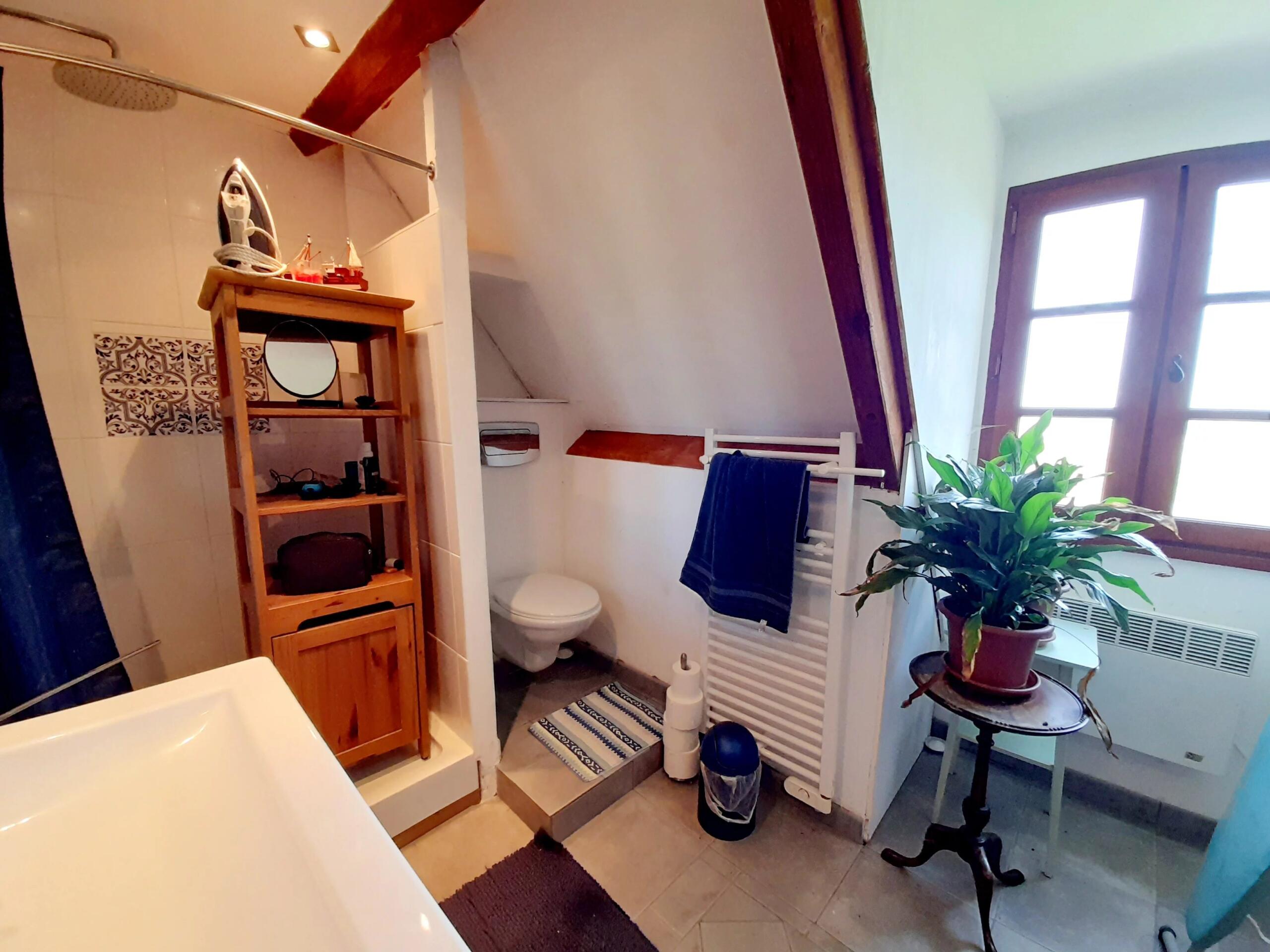 Charming Périgordian Home with Barn, Garage  and Stunning Countryside Views, Aquitaine – France – BVI80164