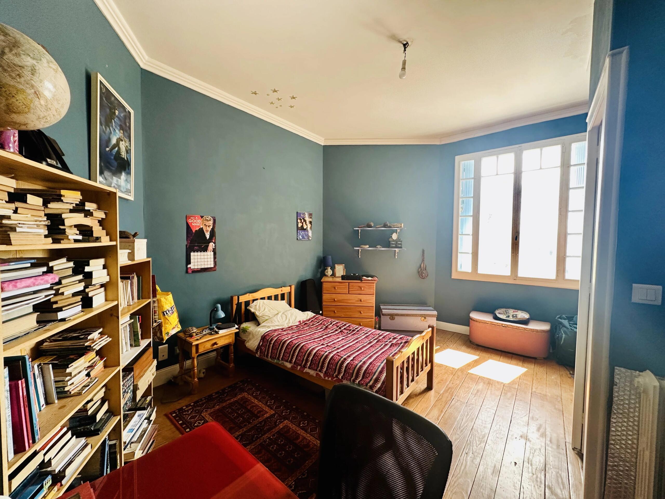 6 bedroom house with garden and garage, Aquitaine – France – BVI75940