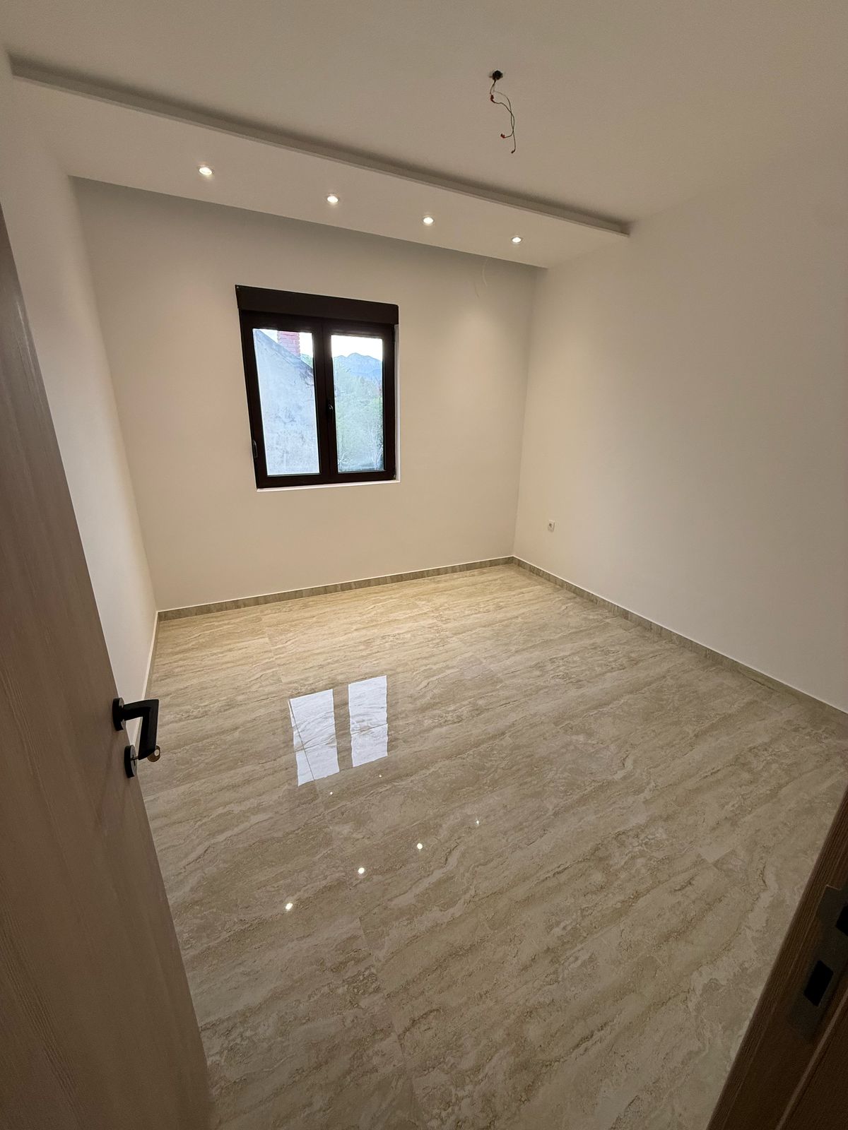 2 bedroom Apartment in Tivat, Montenegro – CMM52825