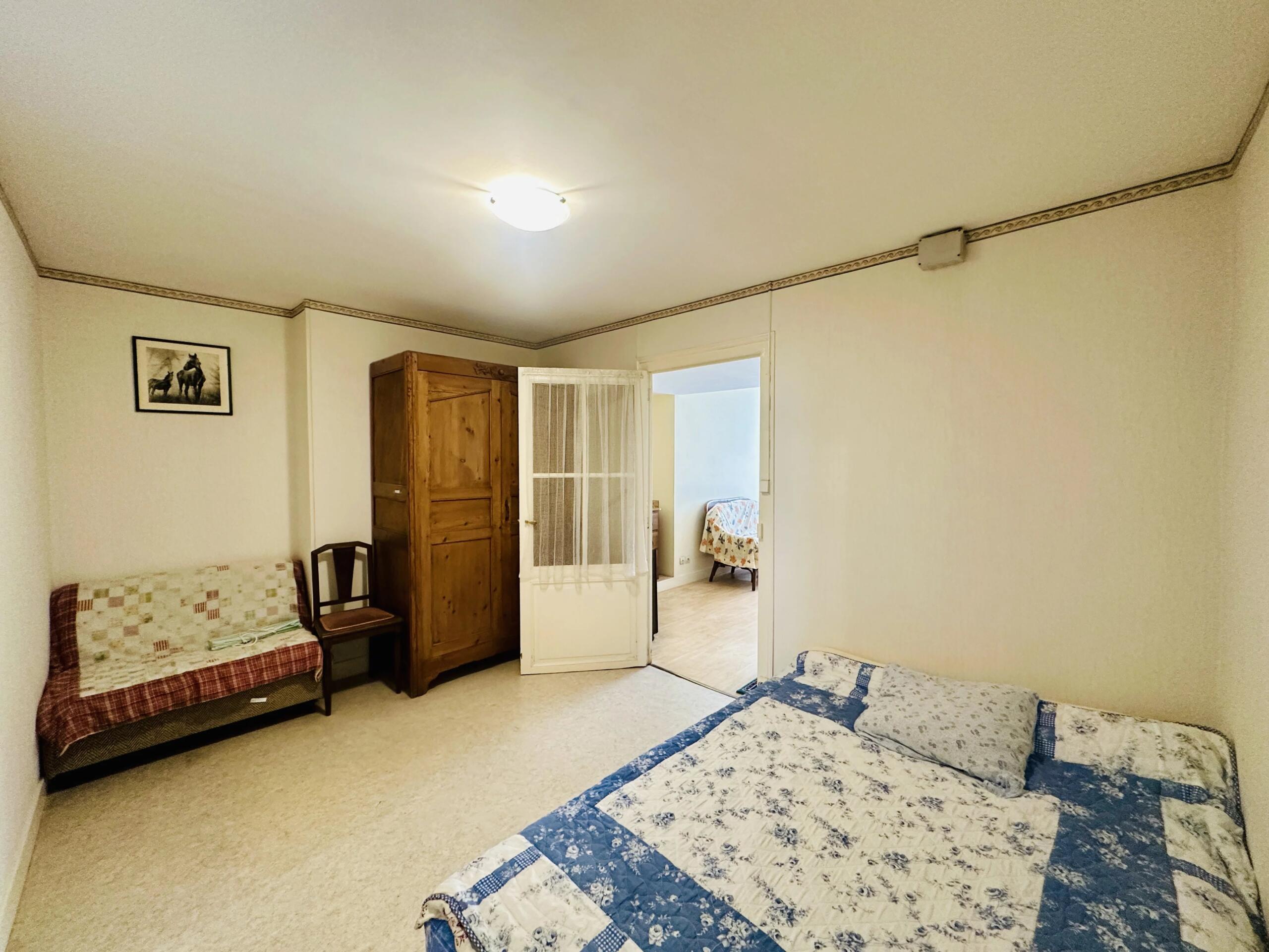 3 bedroom townhouse in centre of Eymet, Aquitaine – France – BVI80519