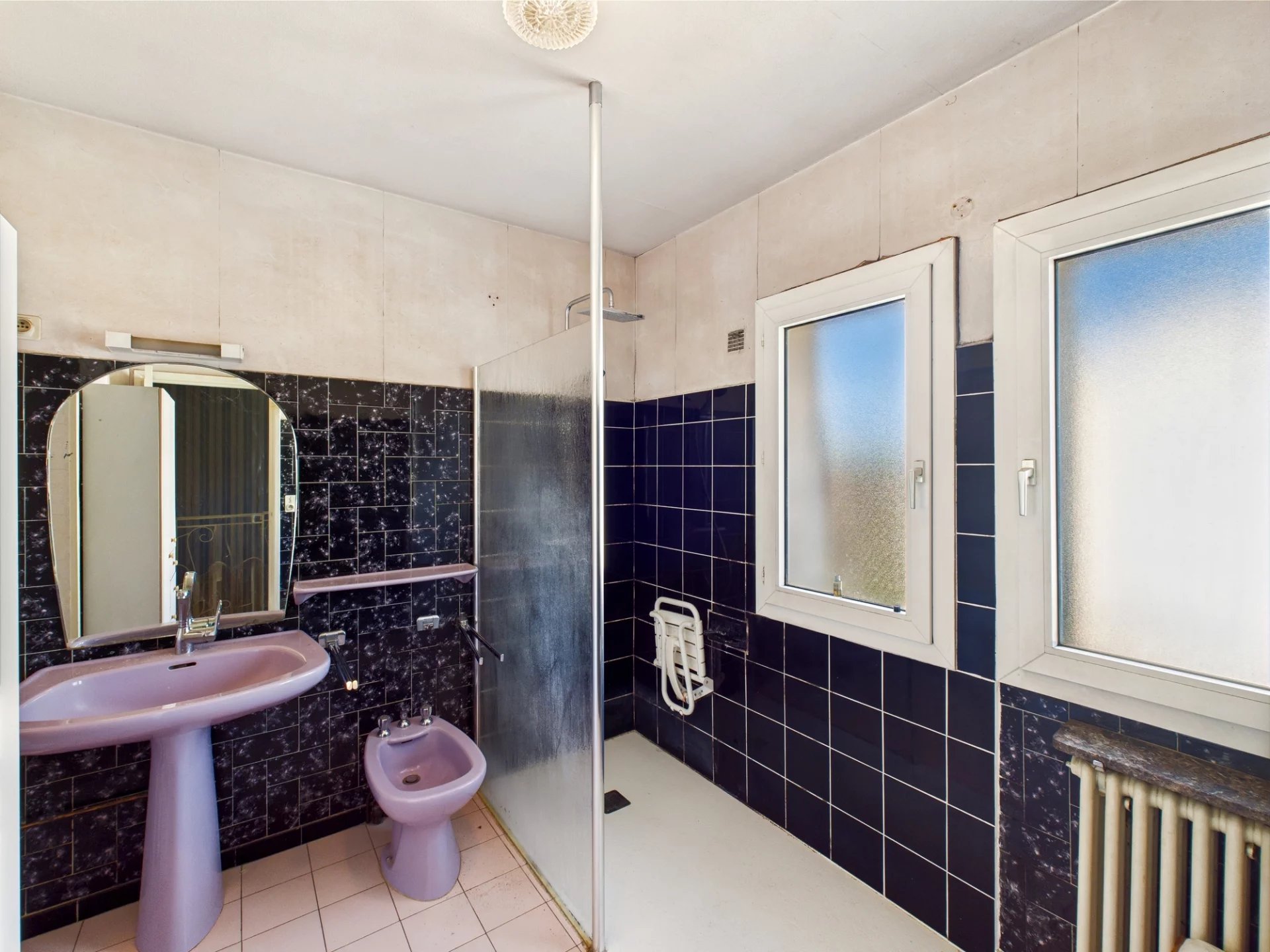 Albi: 3 bedroom house with garage and small garden front and back, Midi-Pyrénées – France – BVI80773