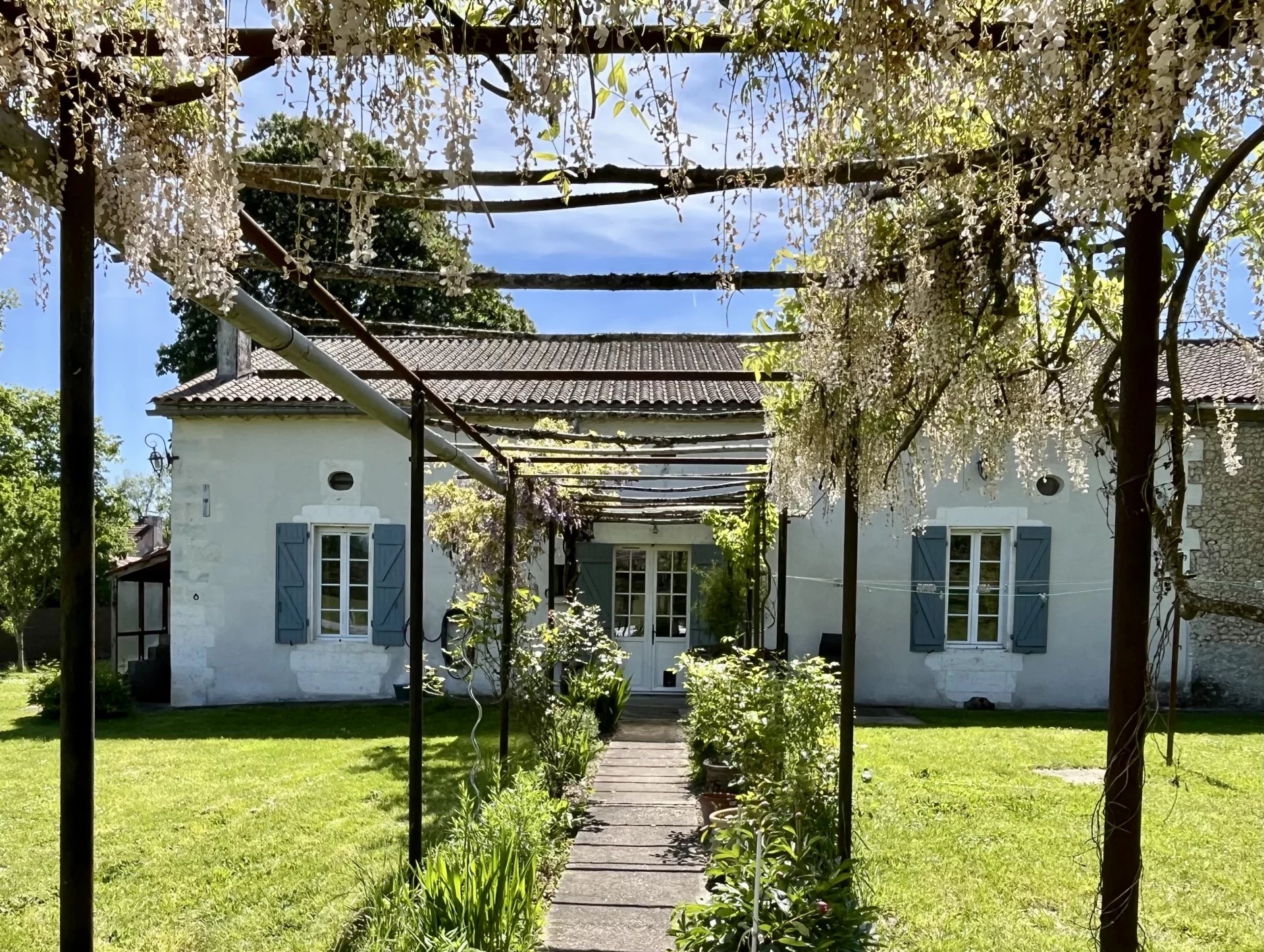 Character stone house privately placed in a small village, Aquitaine – France – BVI80752