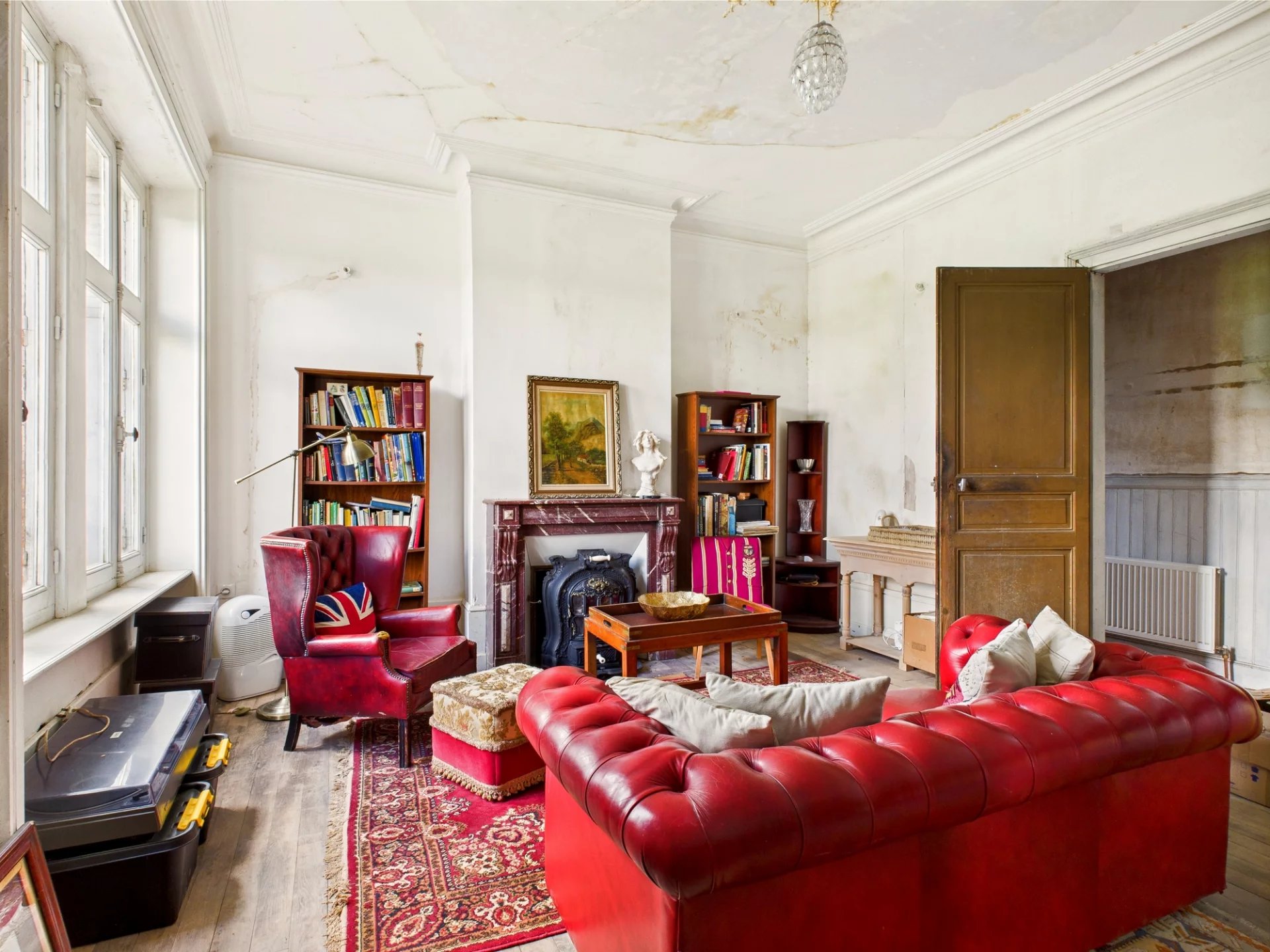 Grand chateau near Limoges, offering amazing potential as a home, boutique hotel or bed and breakfast, Limousin – France – BVI80775