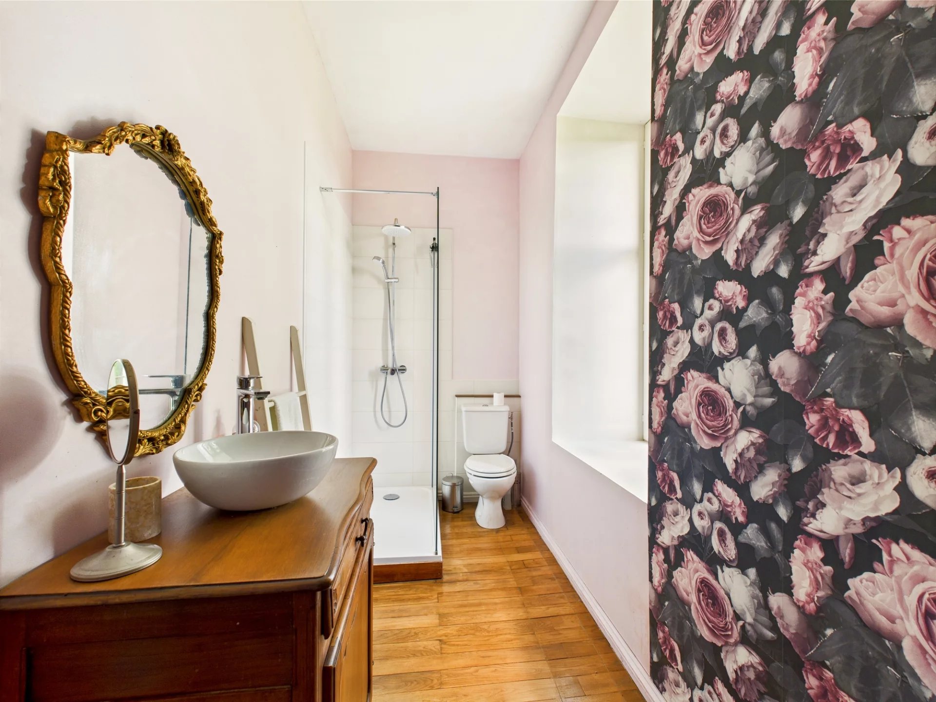 Grand chateau near Limoges, offering amazing potential as a home, boutique hotel or bed and breakfast, Limousin – France – BVI80775