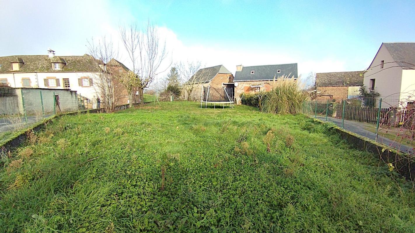 2 bedroom maison in Clairvaux D’aveyron, Aveyron, France