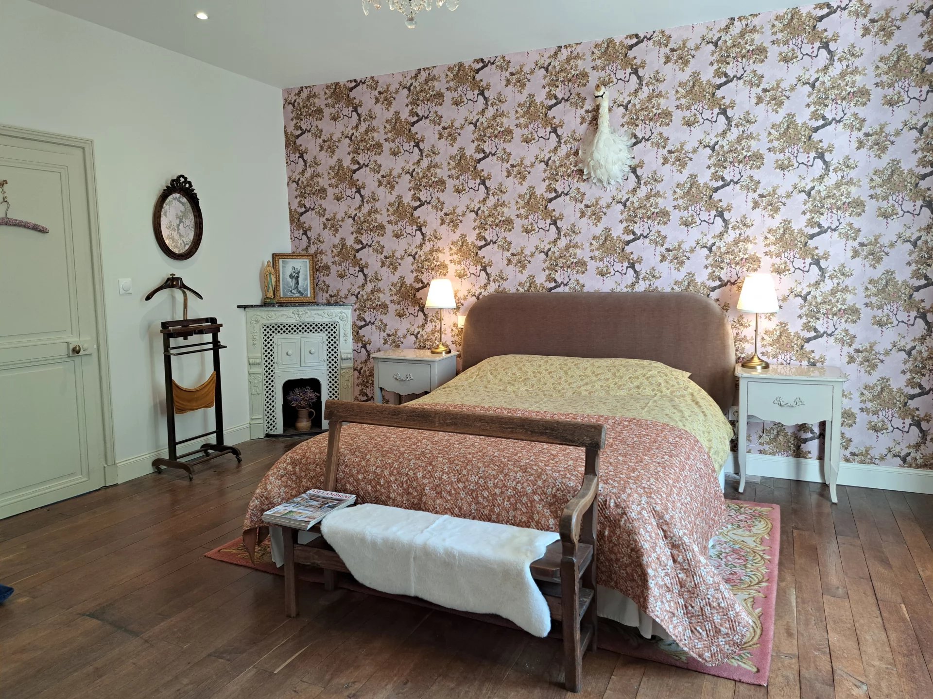 Beautiful Maison de Maître in an idyllic location, Poitou-Charentes – France – BVI74676