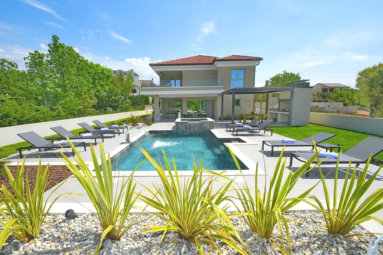 3 bedroom villa in Krk, Croatia – 103339