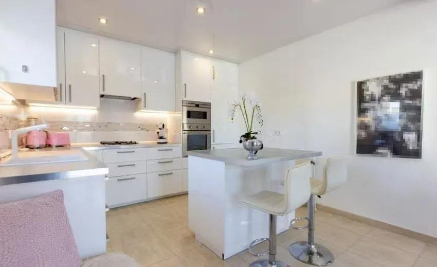 3 bedroom Villa in Estepona, Malaga, Spain – 428-04470D