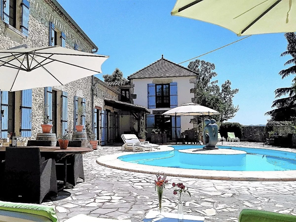 Glorious 4-bed house with lovely views, Aquitaine – France – BVI74598