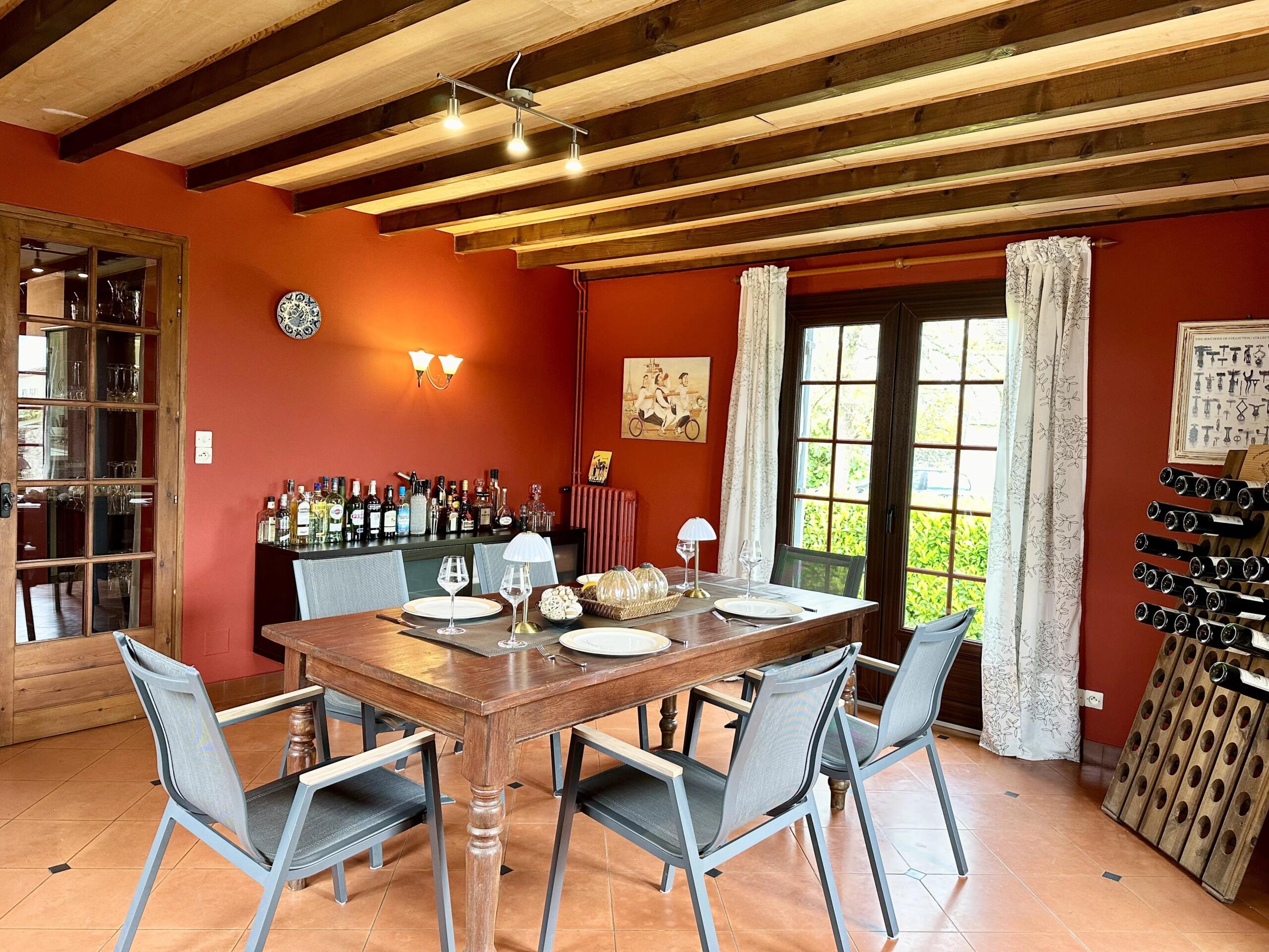 Glorious 4-bed house with lovely views, Aquitaine – France – BVI74598