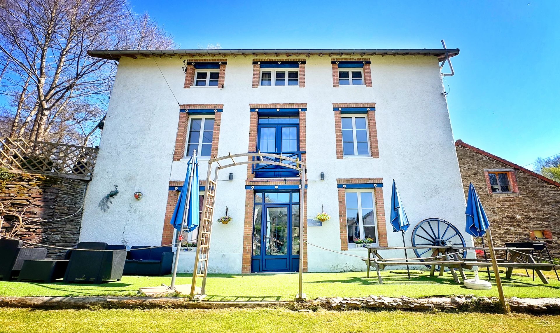 Fabulous Gîte Complex in a Quiet Valley, Limousin – France – BVI80443