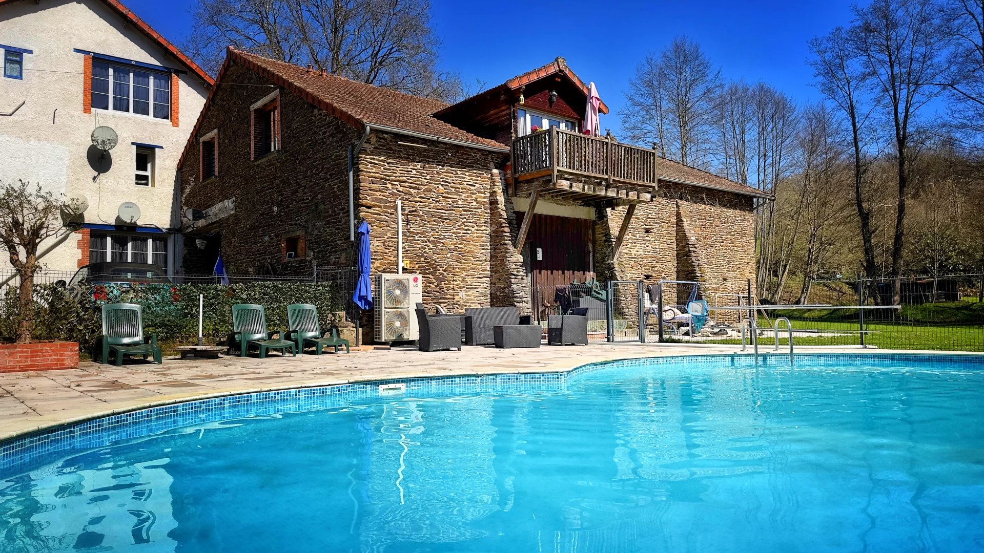 Fabulous Gîte Complex in a Quiet Valley, Limousin – France – BVI80443