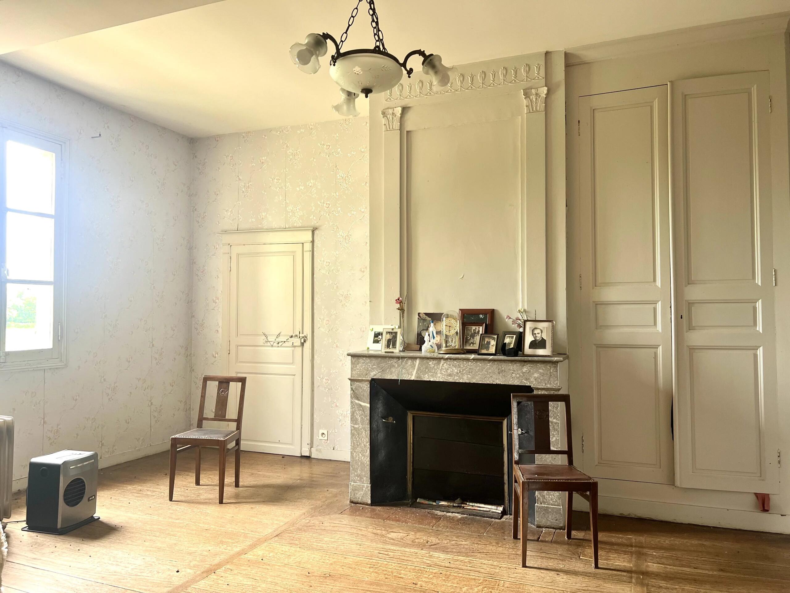 Peaceful farm and Chateau in Bergerac, Aquitaine – France – BVI79600